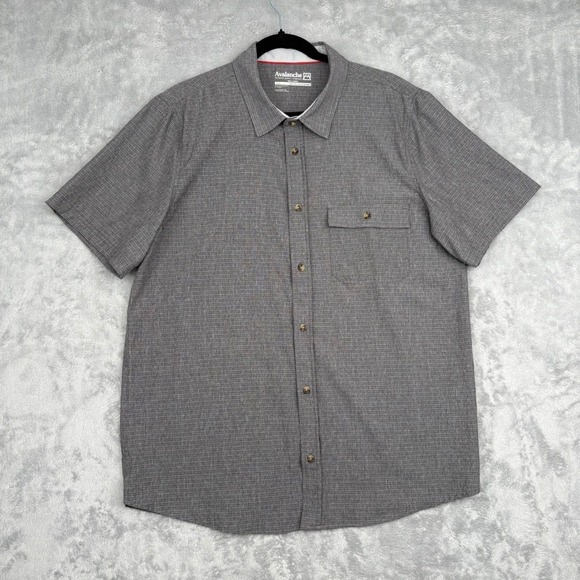 Avalanche Other - Avalanche Men's Outdoor Shirt Short Sleeve Button Down Casual Lightweight Large